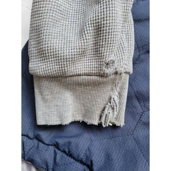 New England Patriots Long Sleeve Quilted Lightweight Hooded Jacket Size L NFL - Picture 6 of 12